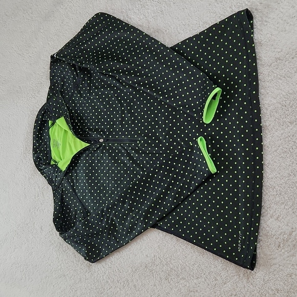 Nike Tops - NIKE 3/4 zip sporty long sleeve top with thumb holes, black w green polka dots L